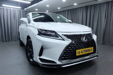 Lexus RX 350 in Kota Damansara, SGR