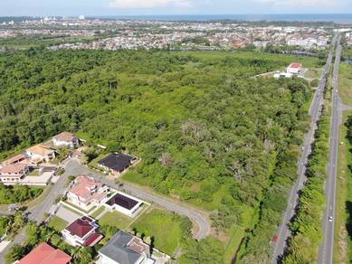 Others Land in Miri, SWK