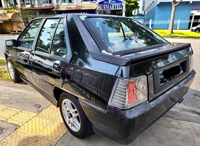 Proton Saga LMST in Georgetown, PNG