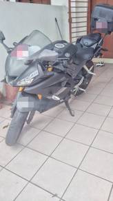 Yamaha R15