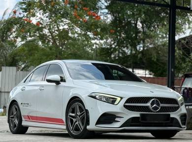 Mercedes Benz A250 250 AMG LINE in Johor Bahru, JHR