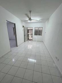 Apartment For Sale in Apartment Flora
