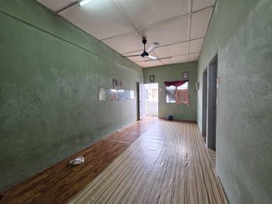 Flat For Sale in Taman Kajang Mewah