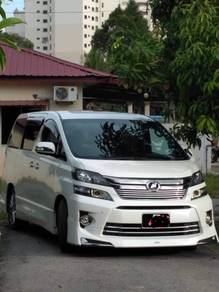 Toyota Vellfire Z GOLDEN EYES in Batu Pahat, JHR