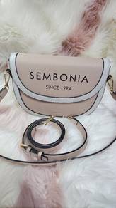 Sembonia crossbody to letgo