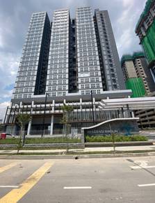 Condominium For Auction in Canopy Hills