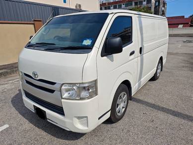 Toyota Hiace in Bagan Ajam, PNG
