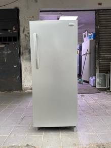 Daema Refrigerator Fridge 1 Door 181Liters