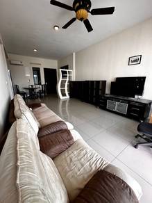 Condominium For Rent in Iconic Skies