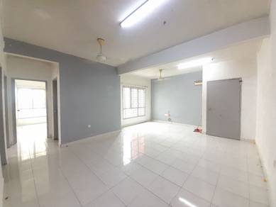 Apartment For Rent in Pangsapuri Danau Seri