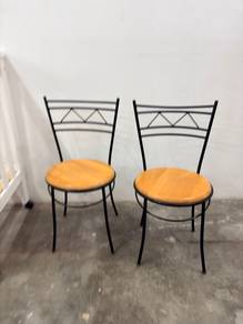 2 kerusi sahaja rm120