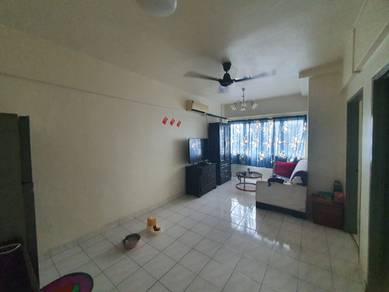 Apartment For Sale in Meranti Apartment (Subang Mewah)