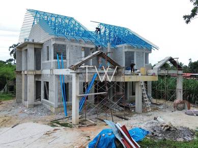 Semi-Detached House For Sale in Wakaf Baru,KTN