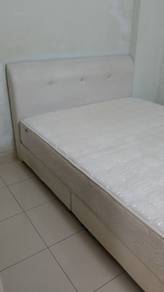 Bed Frame & Mattress - Queen Size
