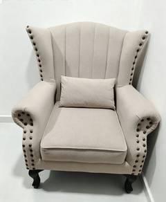Kerusi Wing Chair