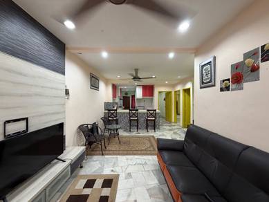 1.5-storey Terraced House For Sale in Alam Impian,SGR