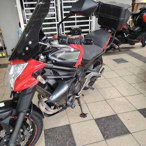 Kawasaki ER-6n