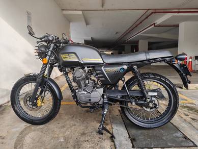 Keeway Caferacer 152