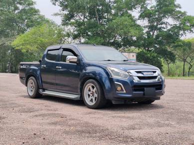 Isuzu D-Max STANDARD 4X2 HI-RIDE in Johor Bahru, JHR
