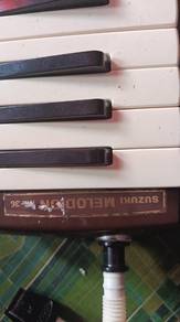 Hand piano