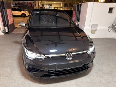 Volkswagen Golf R in Telok Panglima Garang, SGR
