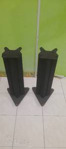 speaker stand