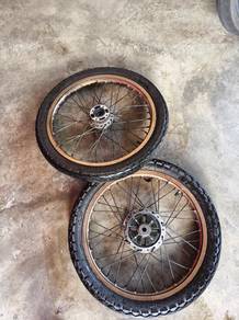 Barang Murah-Murah! Set Rim + Tayar Kriss 2