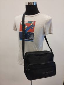 Sling Bag Black