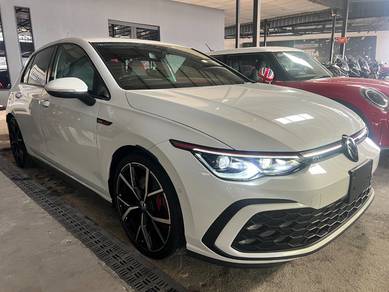 Volkswagen Golf R in Setiawangsa, KUL