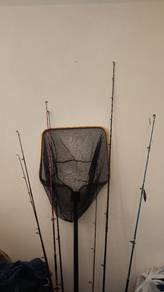 7 fishing rod& fishing reel. 1 net