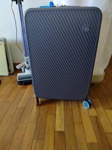 Used 24" luggage bag 