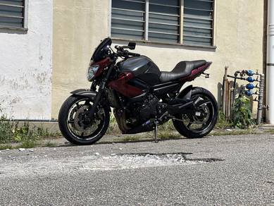 Yamaha XJ6