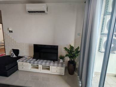 Service Residence For Rent in Amerin Residence