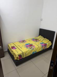 Room in Gelang Patah, JHR