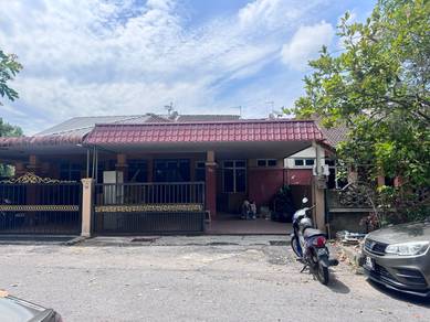 1-storey Terraced House For Sale in Bertam,PNG