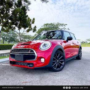 Mini Cooper in Kuching, SWK