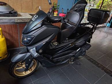 Yamaha NMAX