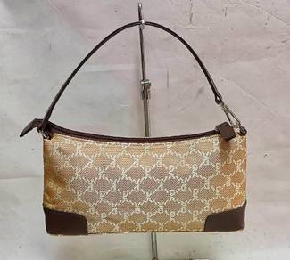 Roberta Di Camerino Bag Brown Hobo Baguette Purse
