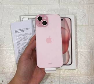 iphone 15 pink