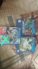 like new cd ps4 (urgent check descriptions)