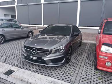 Mercedes Benz CLA180 180 (CBU) in Kajang, SGR