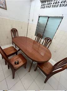 dinning table with 6 chair
