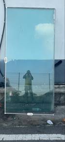 wall glass standar size