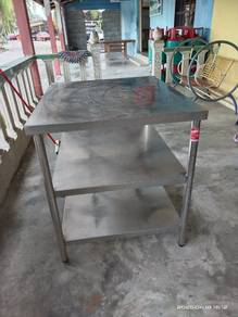 meja potong potong benda nak masak