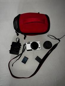 Canon EOS M200