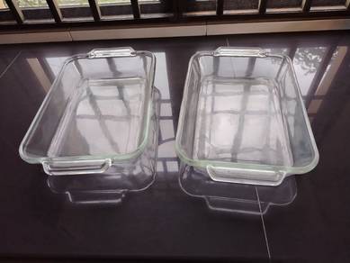 pyrex dishes