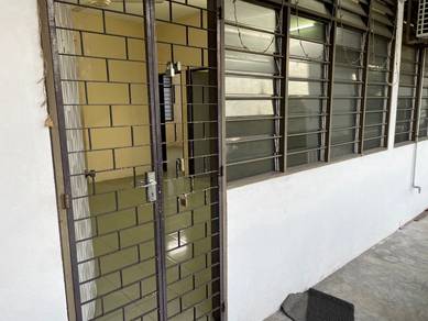 Apartment For Sale in Wisma Lam Hong