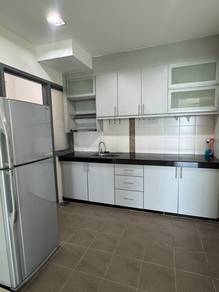 Condominium For Rent in Villa Park