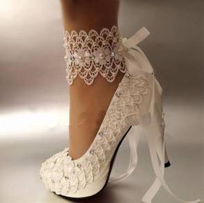 Bridal wedding white flower lace party prom heels