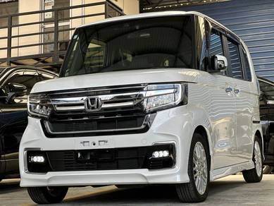 2021 Honda N BOX CUSTOM GL TURBO HONDA SENSING